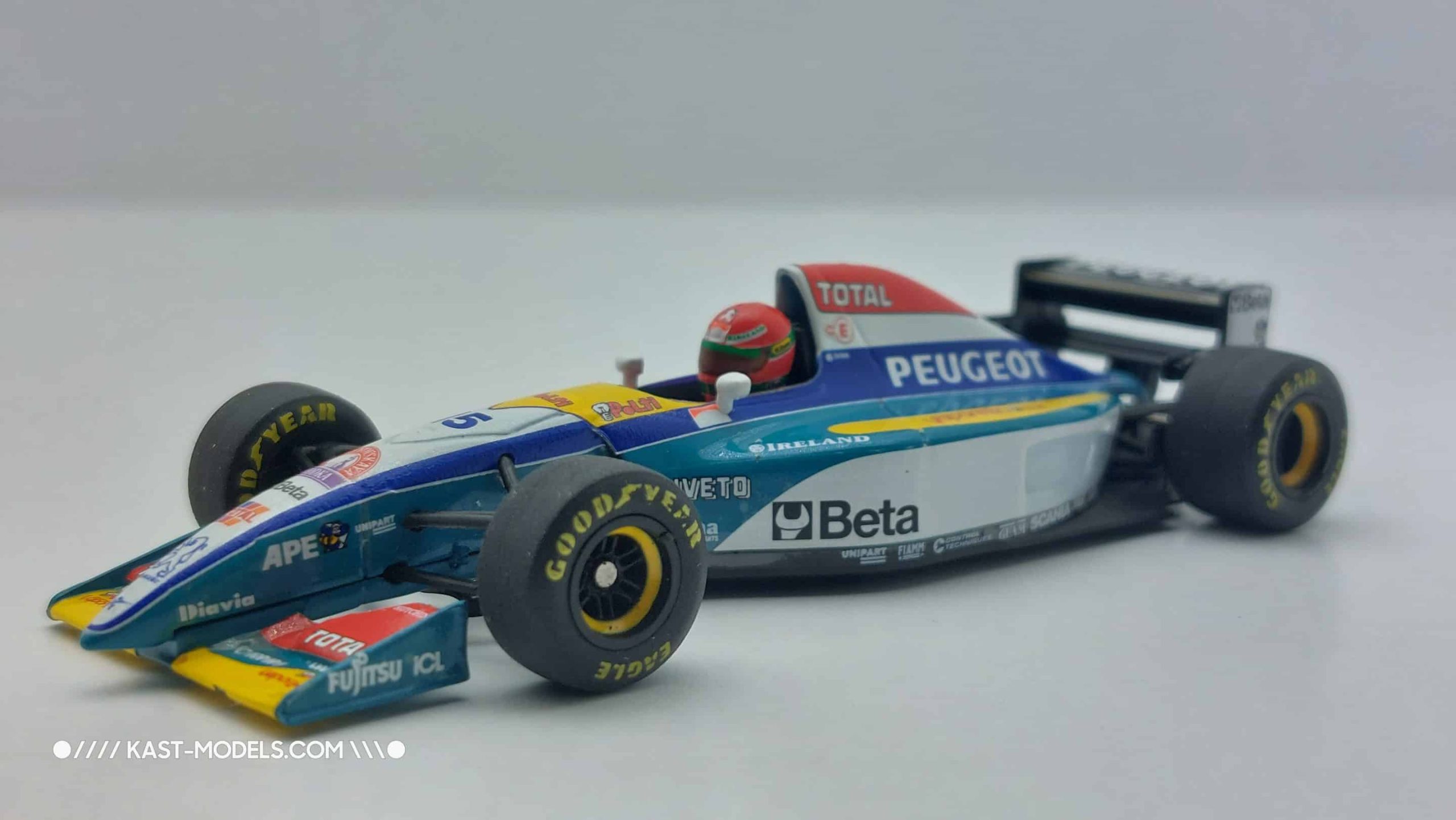 Jordan 195 Peugeot 1995 Minichamps 1/43 - Image 2