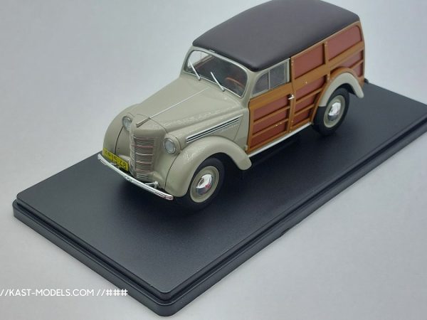 Moskvitch 400-422 (Москвич) Special 1/24