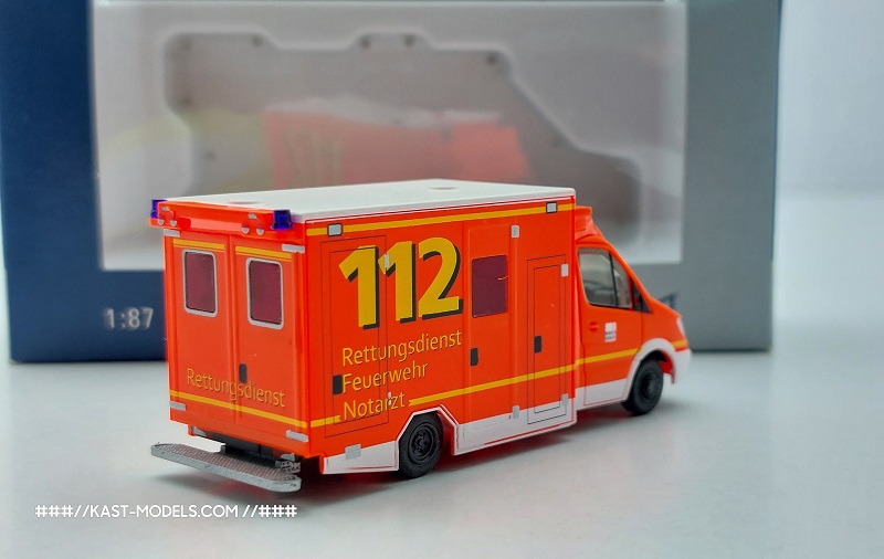Mercedes Sprinter FIRE RIETZE 1/87 - Image 3