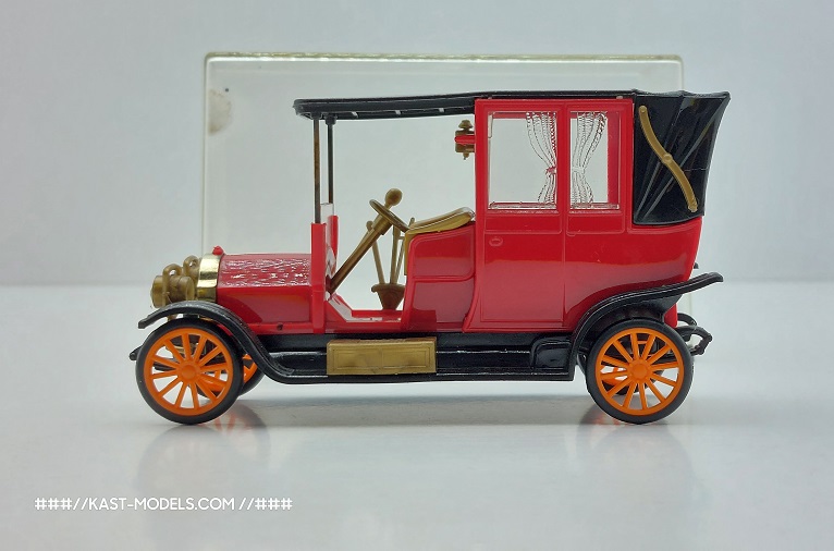Isotta Fraschini 1909 Politoys Made in Italy 1/45 - Image 2