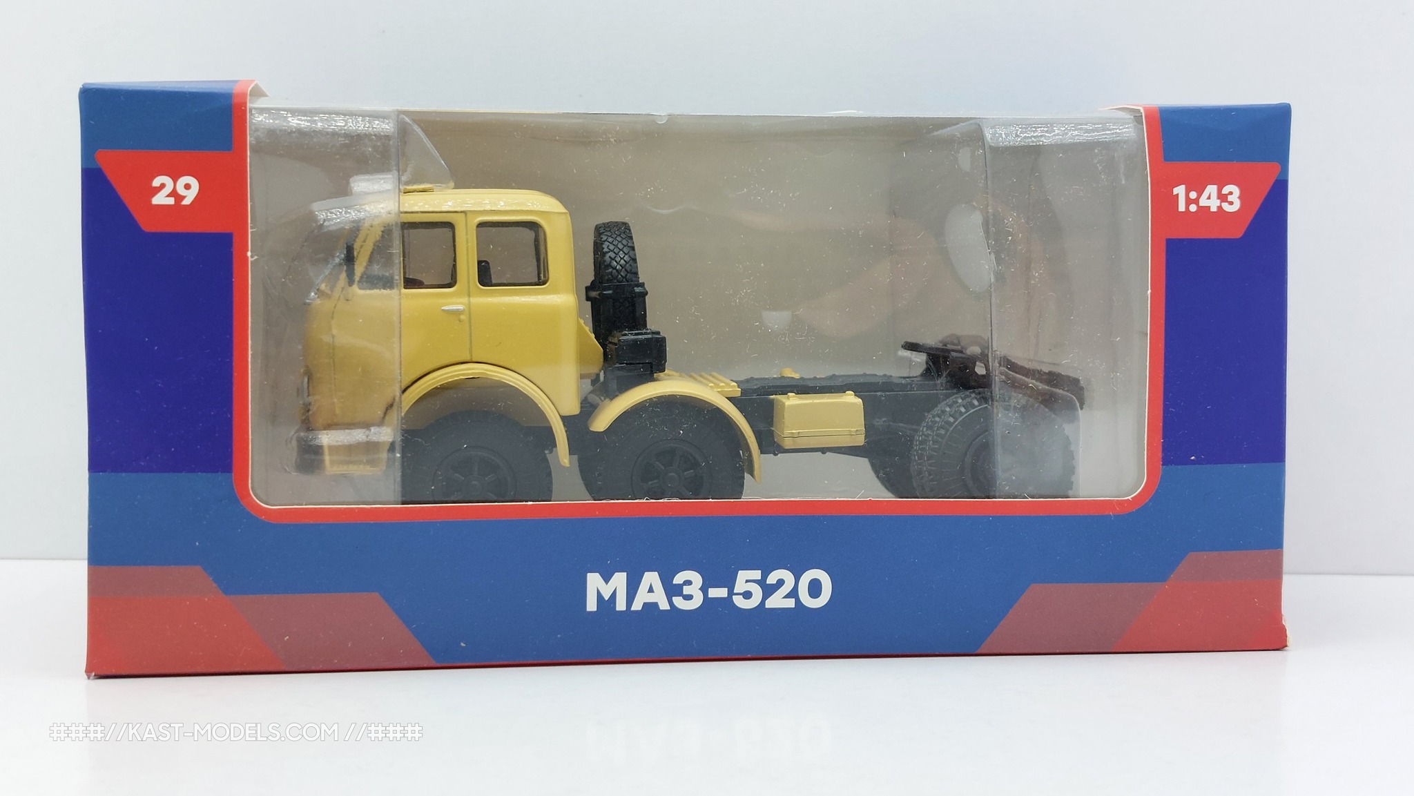 MAZ 520 (МАЗ) Special 1/43 - Image 6