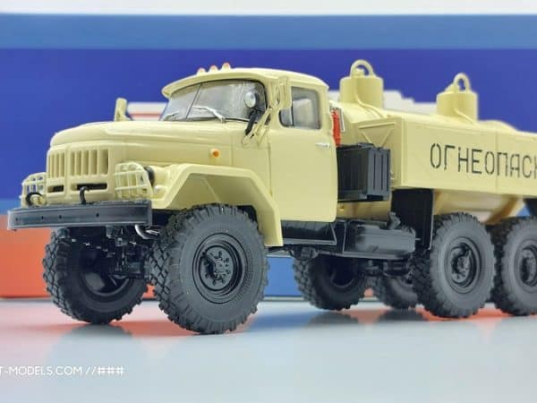 ZIL 131 Special 1/43