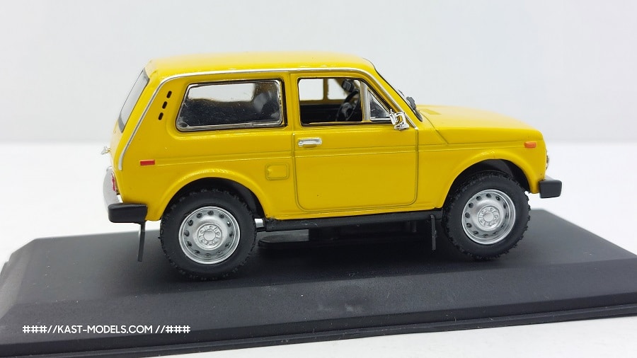Lada 2121 NIVA Special 1/43 - Image 4