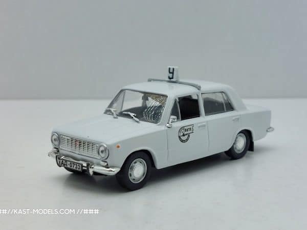 LADA 2101 (Лада 2101) /Учебен ОВТП/ Special 1/43