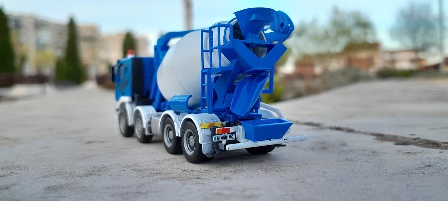 Iveco Trakker AD410T41 2020 Special+Herpa 1/87 - Image 3