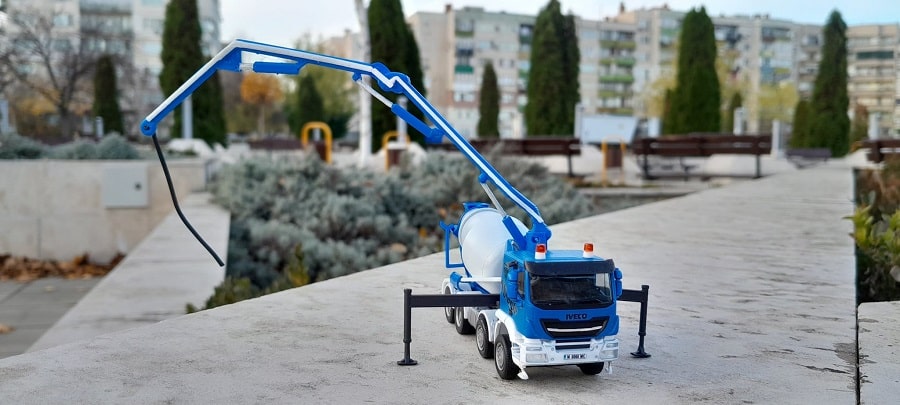 Iveco Trakker AD410T41 2020 Special+Herpa 1/87 - Image 5