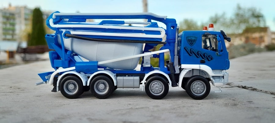 Iveco Trakker AD410T41 2020 Special+Herpa 1/87 - Image 2