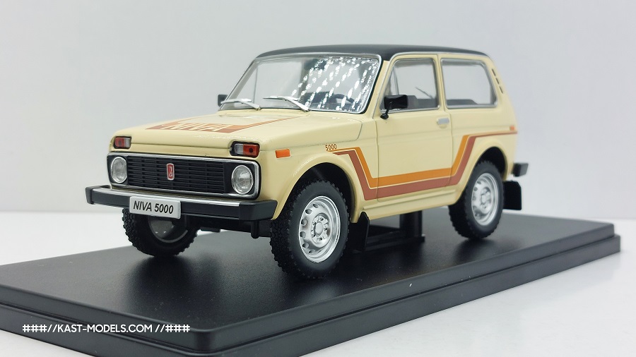 Lada Niva 1980 WhiteBox 1/24